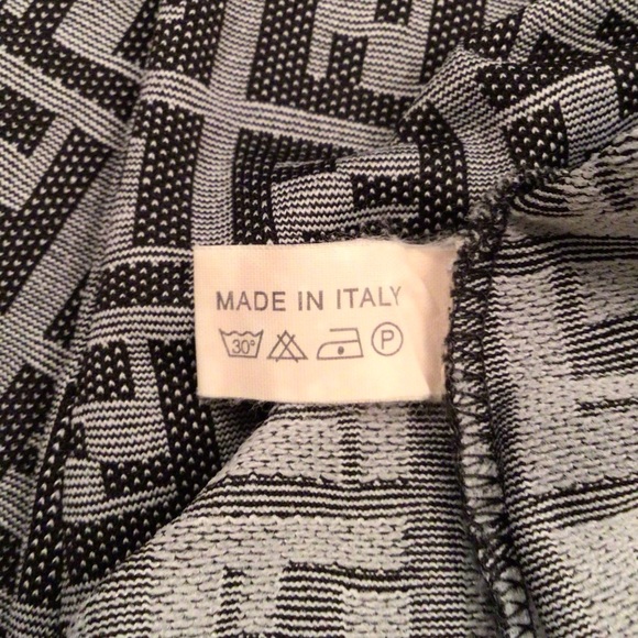 FENDI FF Monogram Black Grey Logo Print Top IT 42 (equiv. 4 US) - Picture 5 of 6